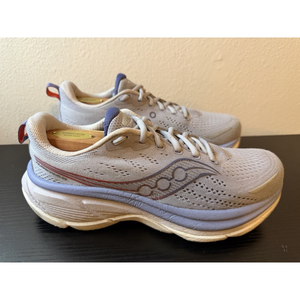 Saucony Hurricane 25 Shoes Women's 9.5 Purple Road Running Comfort Sneakers